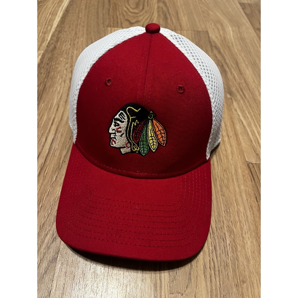 CHICAGO BLACKHAWKS New Era 39THIRTY Trucker Mesh NHL FlexFit Hat Size Sm/med